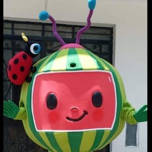 Meet your Posher, Sheneen